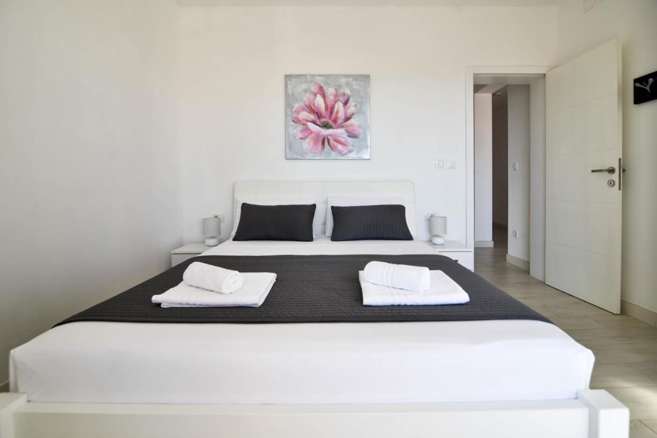 Apartment Deluxe Villa Carlotta Zadar Bagian luar foto